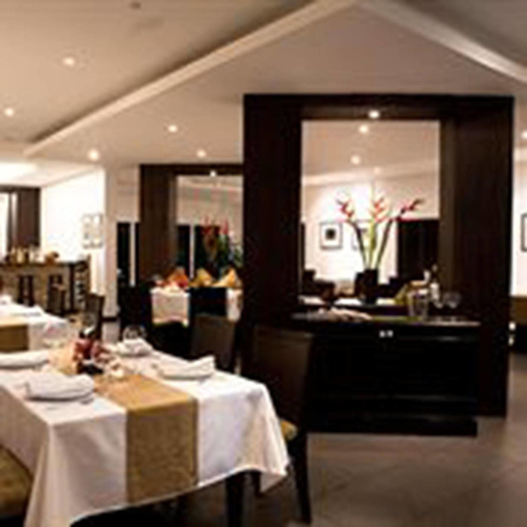 Hotel The Regent Park à Phnom Penh Extérieur photo