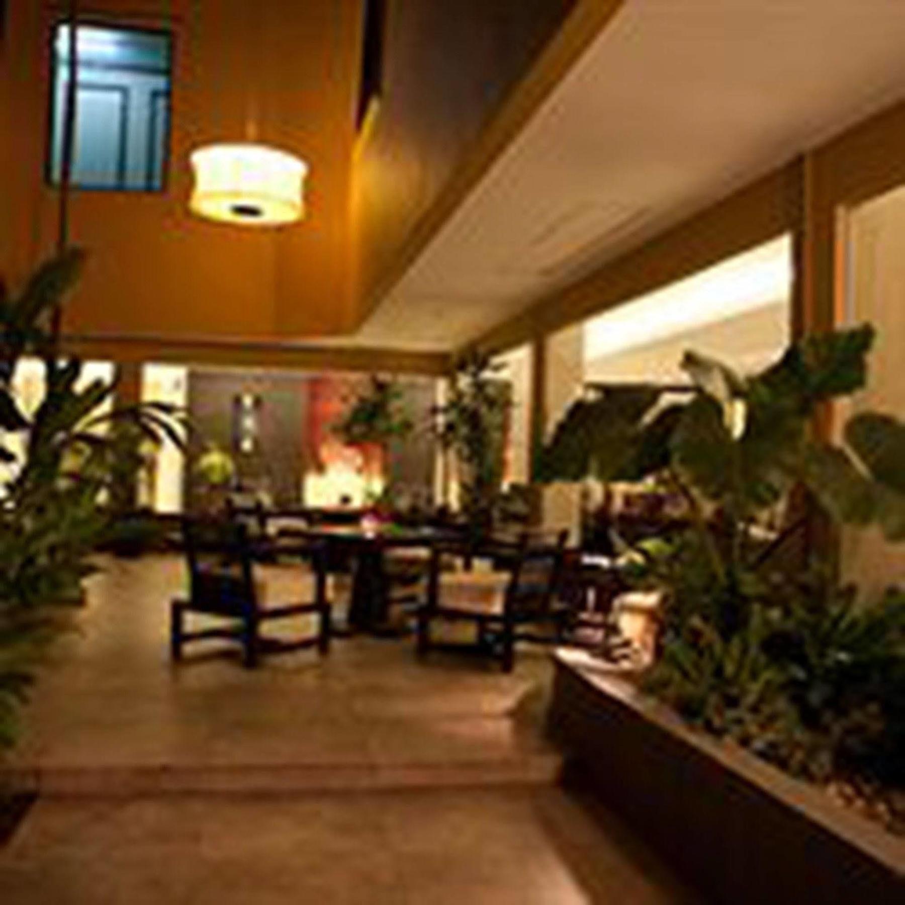 Hotel The Regent Park à Phnom Penh Extérieur photo