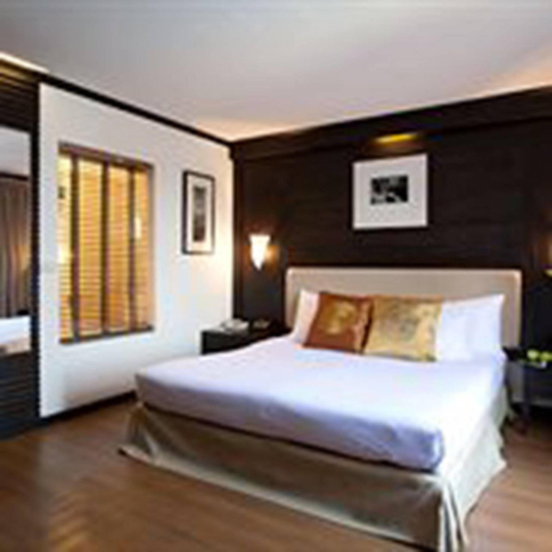 Hotel The Regent Park à Phnom Penh Extérieur photo